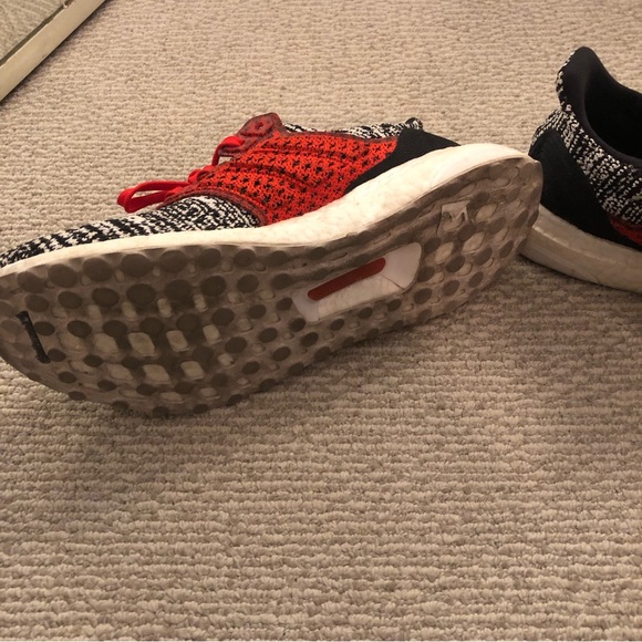 Adidas X Missoni Ultraboost (size US8.5) - Picture 4 of 5